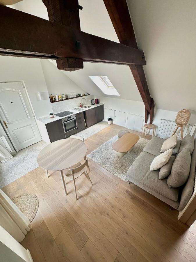 Ferienwohnung Ecrin De Calme Avec Terrasse Chambéry Exterior foto