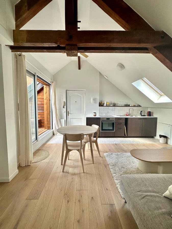 Ferienwohnung Ecrin De Calme Avec Terrasse Chambéry Exterior foto